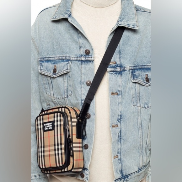 BURBERRY Beige Freddie Messenger Bag In Archive Beige - Picture 3 of 16